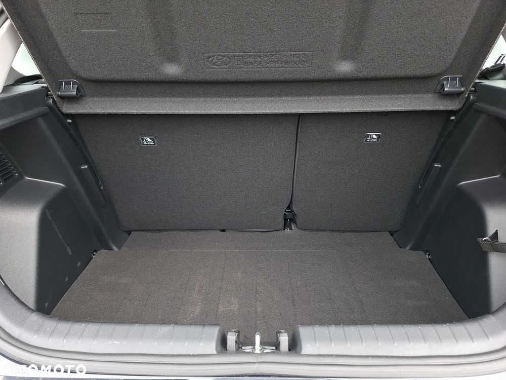Hyundai i20 1.2 Modern - 17