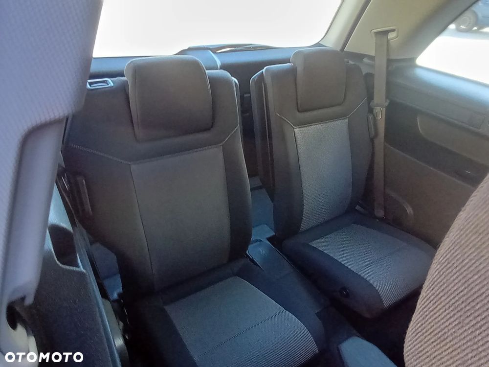Opel Zafira - 27