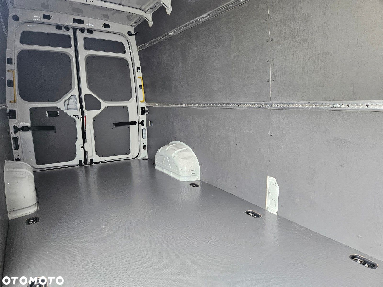 Volkswagen Crafter L3H2 *84900zł NETTO* 2,0TDi/140KM - 18