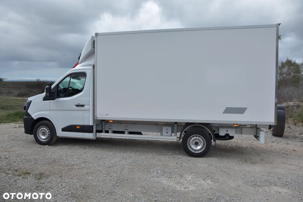 Renault Master Kontener 8EP 2.0 170KM Izoterma Chłodnia - 4