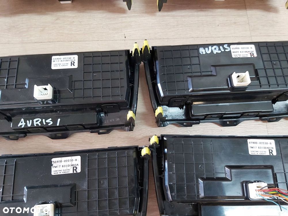 Toyota Auris I Panel nawiewu klimatyzacji 55900-02230 - 4