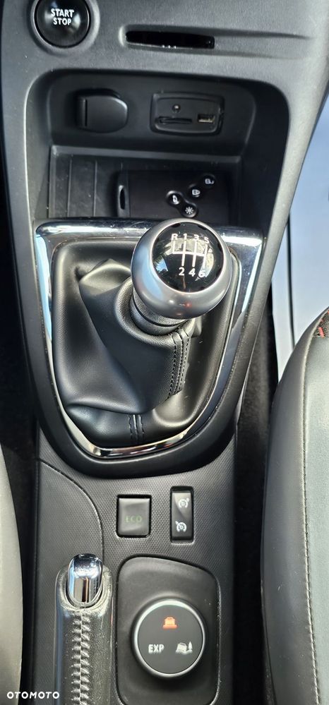 Renault Captur 1.5 dCi Energy Night&Day - 38