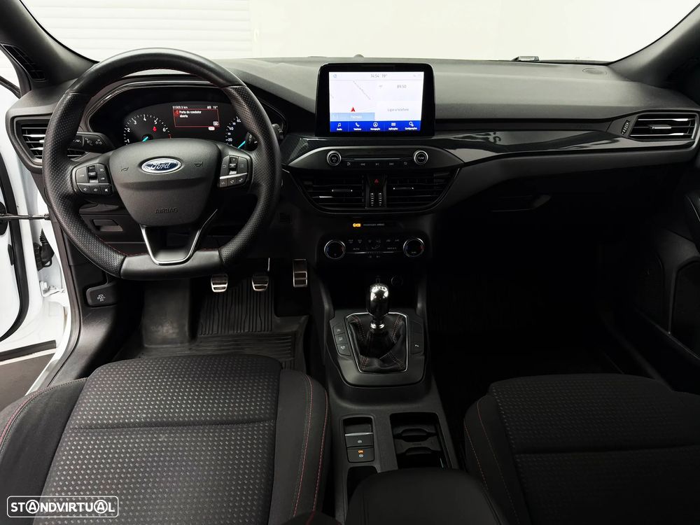 Ford Focus 1.0 EcoBoost ST-Line - 13
