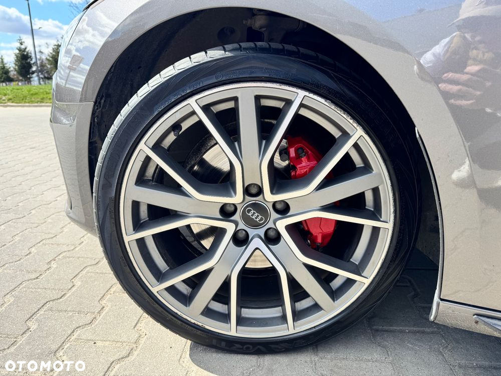 Audi A4 40 TDI Quattro S Line S tronic - 12
