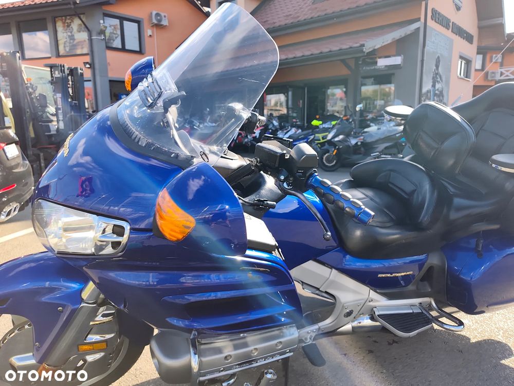 Honda GL - 9