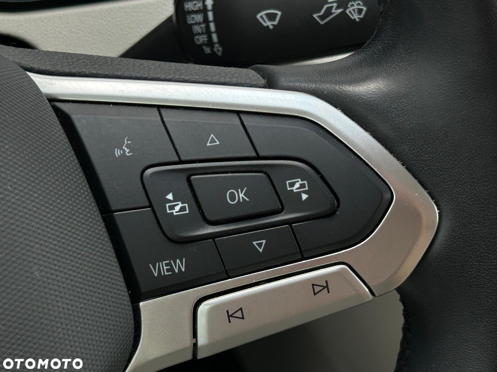 Volkswagen Passat 2.0 TDI EVO Elegance - 20