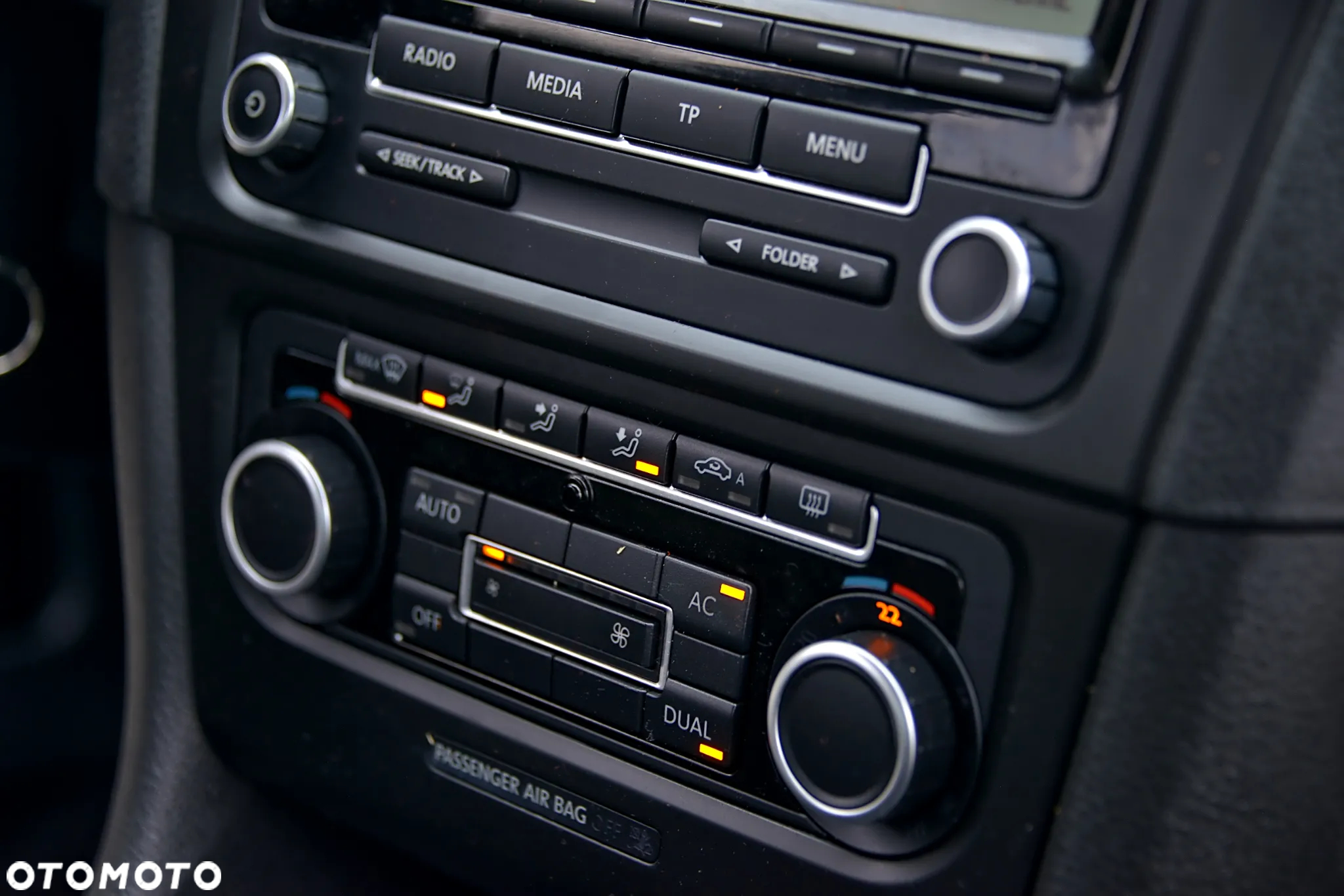 Volkswagen Golf - 30