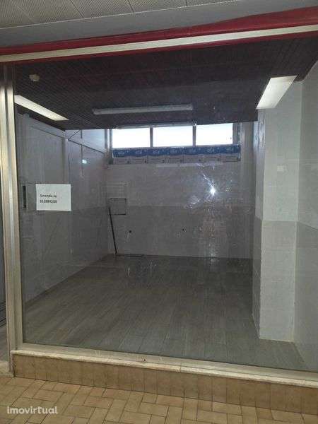 Loja arrendar Fontainha - Grande imagem: 4/8