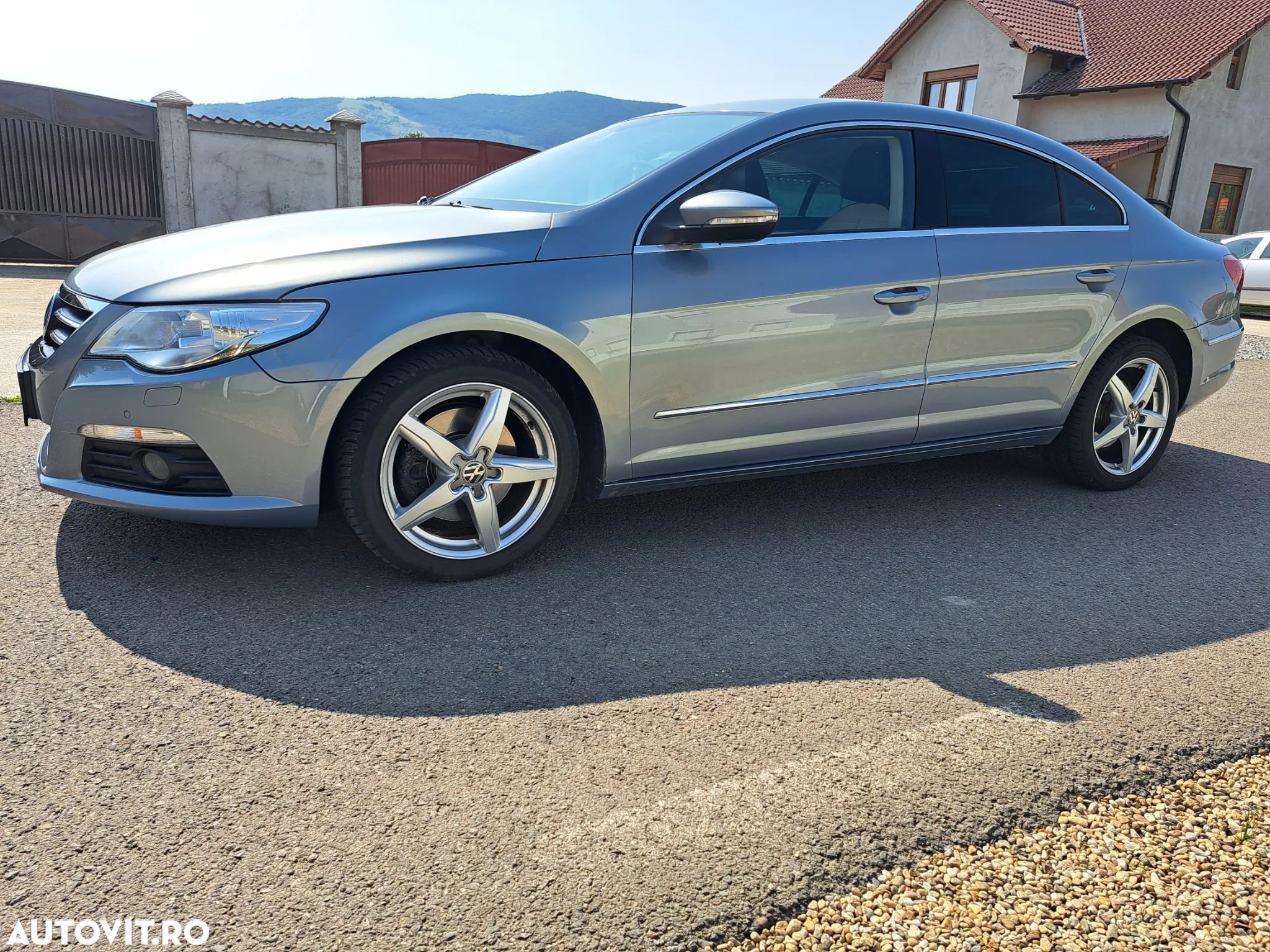 Volkswagen Passat CC 2.0 TDI DPF - 1