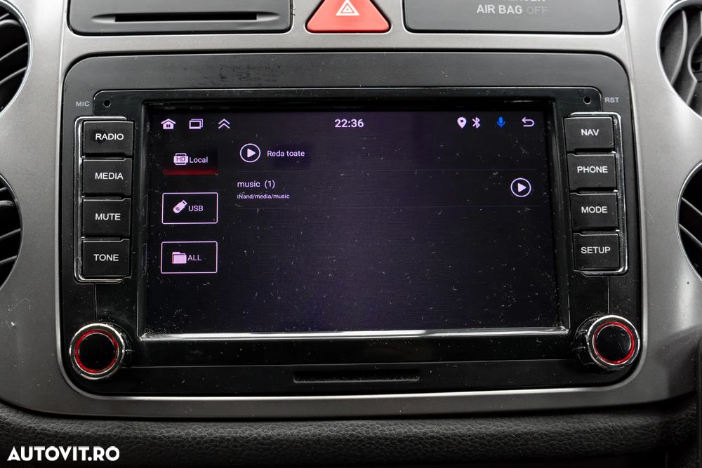 Volkswagen Tiguan 2.0 TDI DPF 4Motion BlueMotion Technology Cup Sport & Style - 32