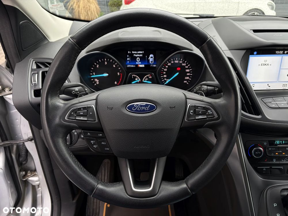 Ford Kuga 1.5 TDCi FWD Titanium - 25