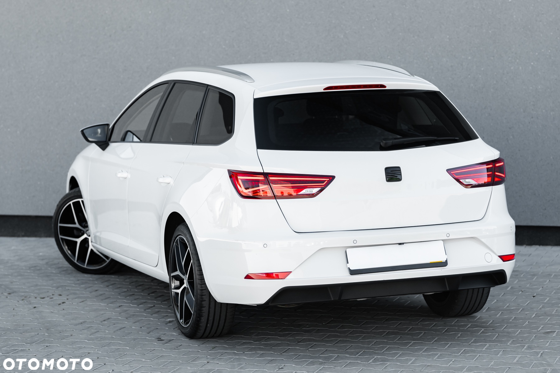 Seat Leon 2.0 TDI DPF DSG Style - 17