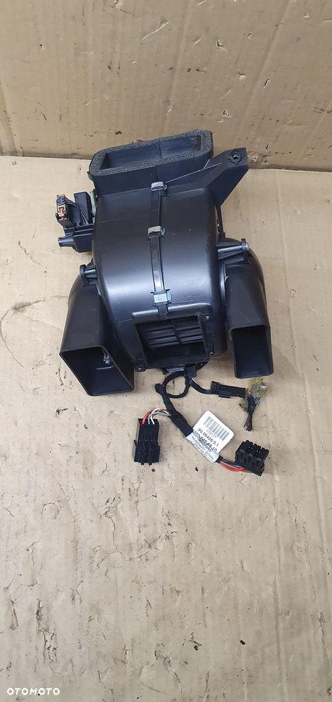 Wentylator dmuchawa nagrzewnica tył Mercedes ML W163 A1638300308 - 2