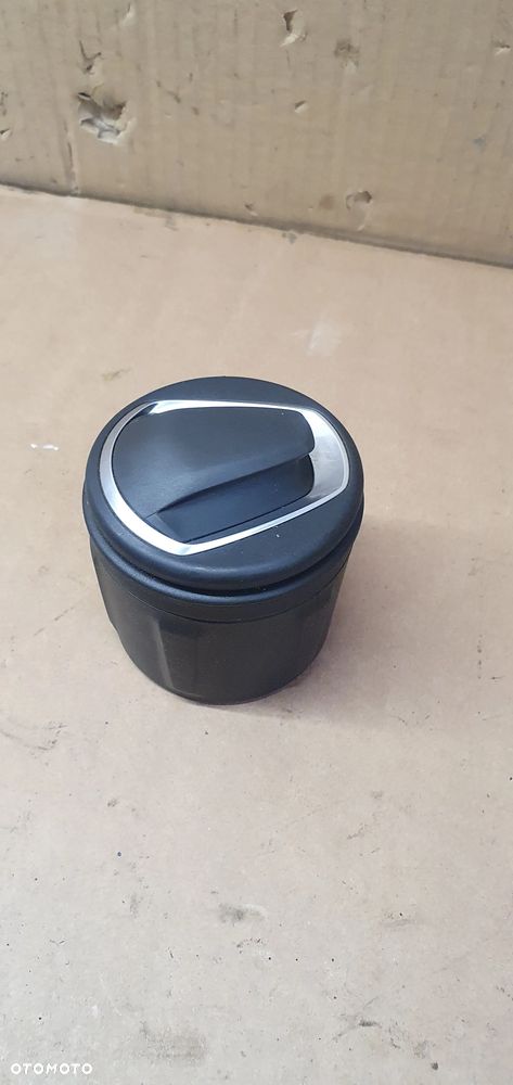 Popielniczka oryginał BMW I E87 9323677 - 3
