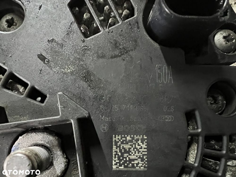 Alternator prądnica Audi A4 B8 Lift 2.0 TDI 04L903017E - 5