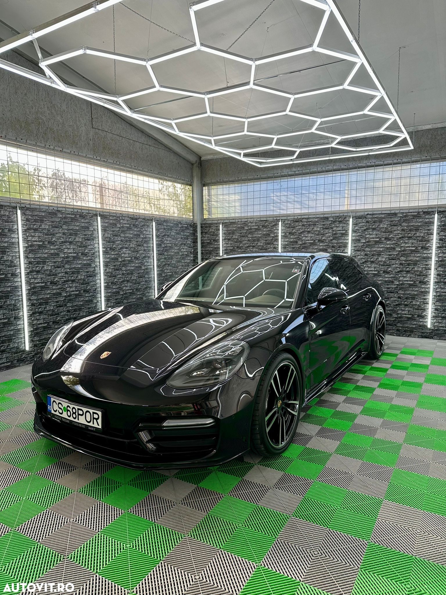 Porsche Panamera 4 - 1