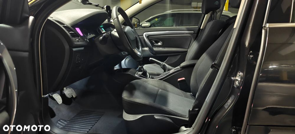 Renault Laguna 2.0 Authentique - 9