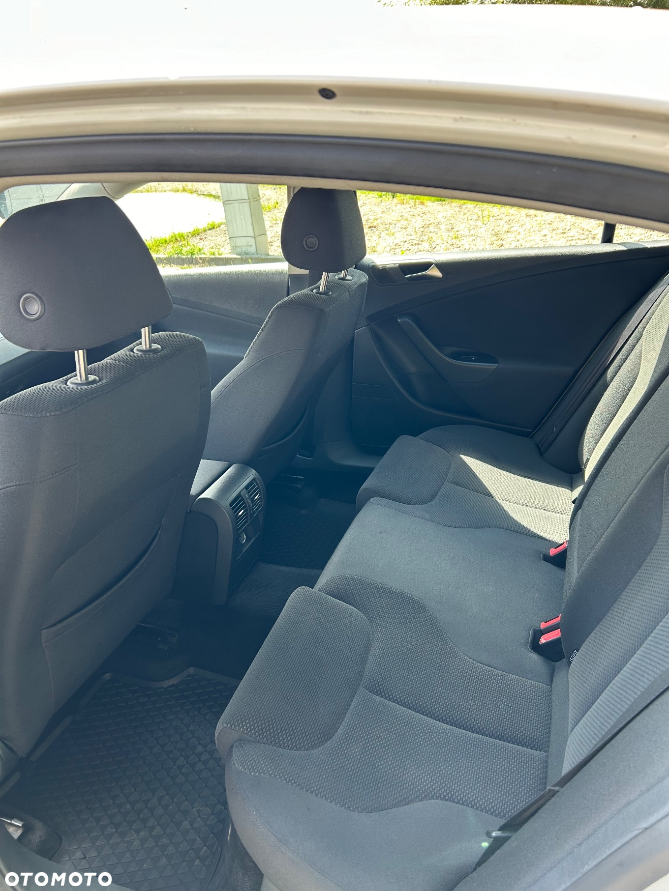 Volkswagen Passat - 6