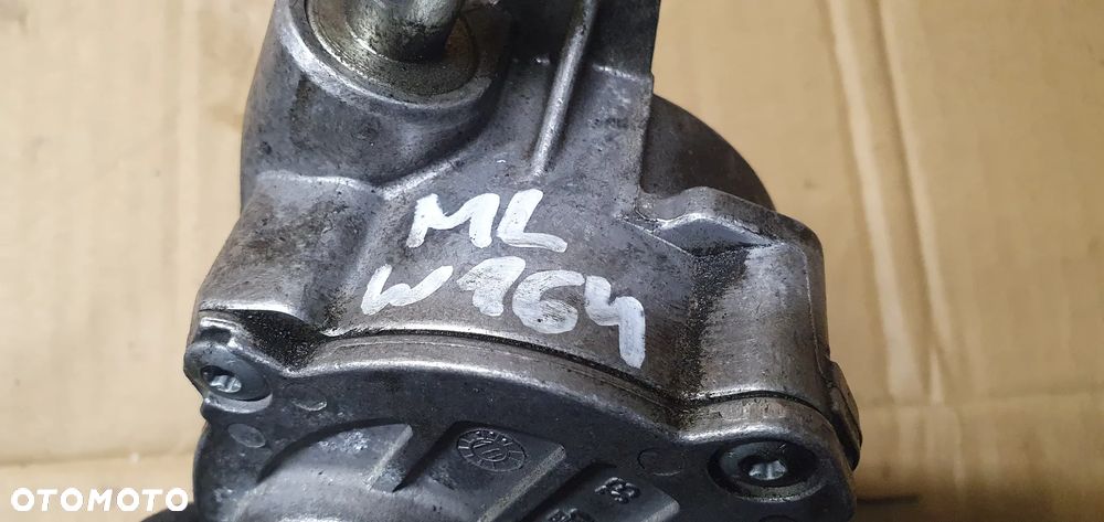 Pompa Vacum Wakum Mercedes ML W164 3.0 CDI A6422300165 - 9
