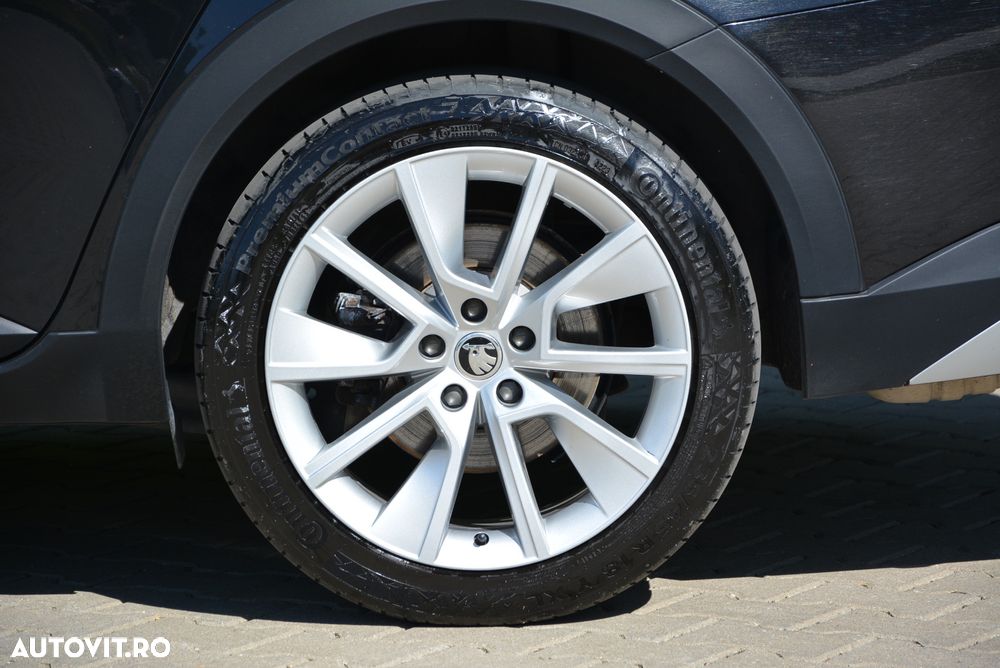 Skoda Superb 2.0 TDI 4X4 DSG Scout Final Edition - 36