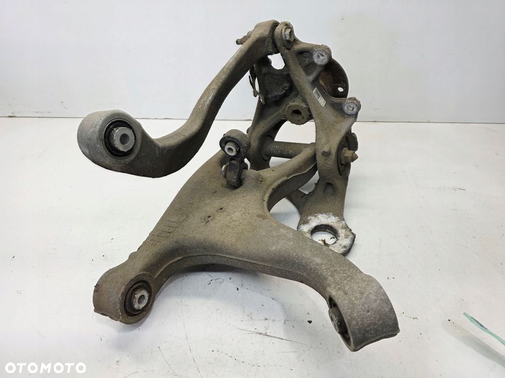 ZWROTNICA PIASTA WAHACZ FWD LEWY TYŁ AUDI A4 B8 A5 8T A6 C7 A7 8K0505431AQ - 2