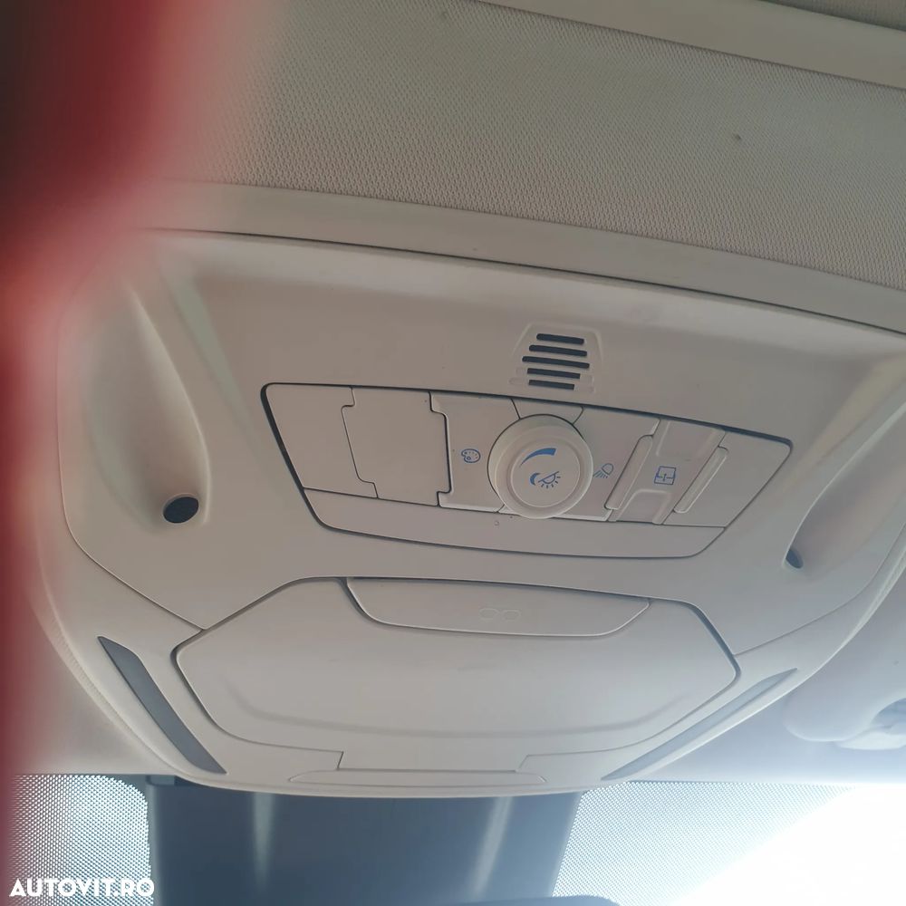 Ford Focus 1.6 EcoBoost Start-Stopp-System Champions Edition - 3