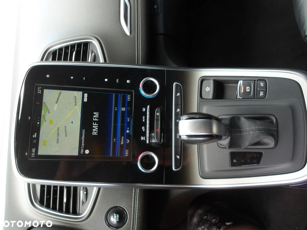 Renault Scenic - 17