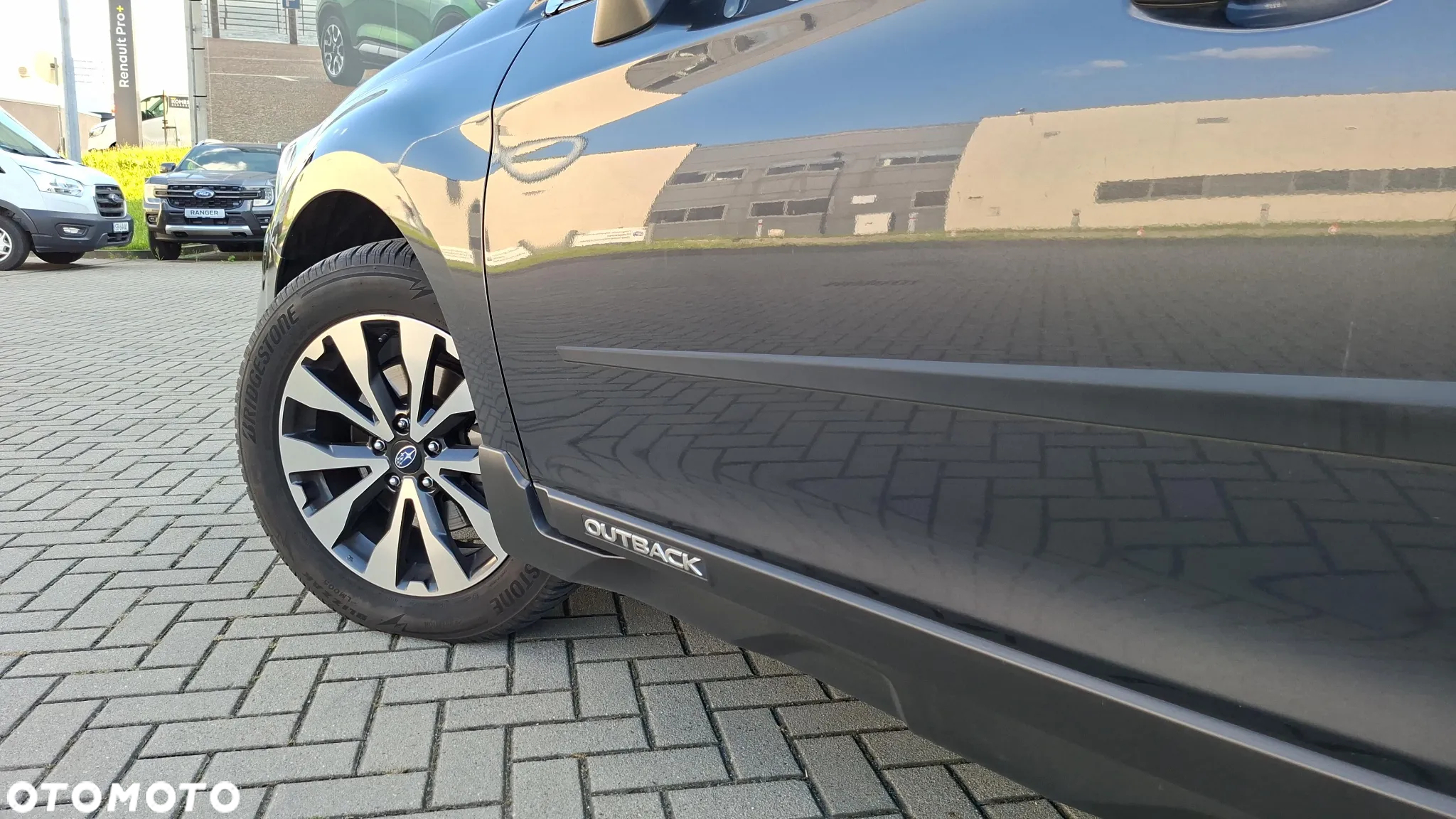 Subaru Outback 2.0D Exclusive Lineartronic - 11