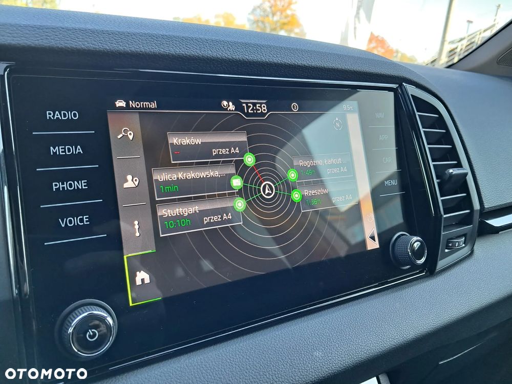 Skoda Karoq 1.5 TSI ACT Sportline - 9