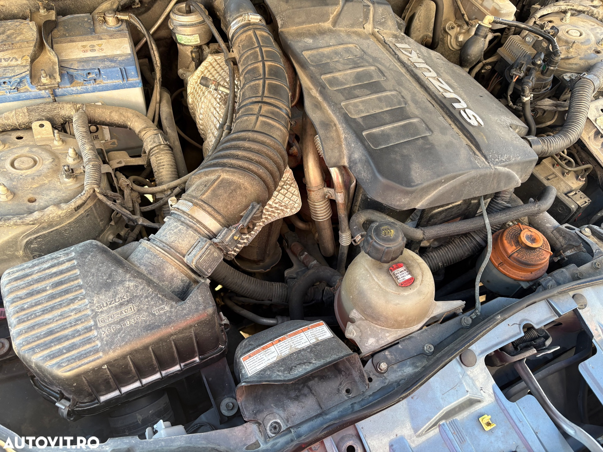Suzuki Grand Vitara 1.9 DDiS Comfort DPF - 16