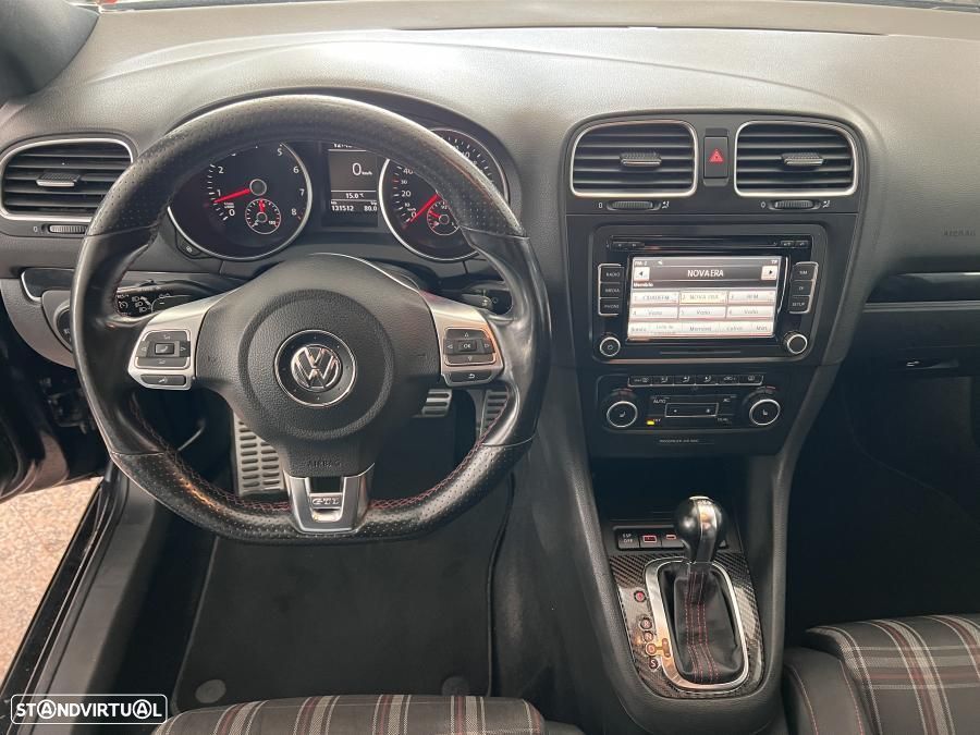 VW Golf 2.0 TSi GTI DSG - 19