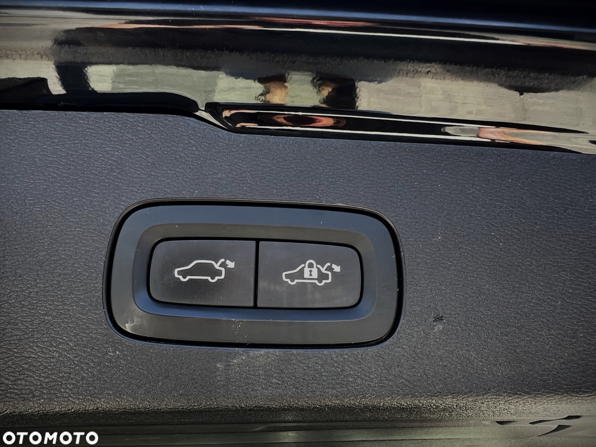 Volvo V60 B3 B Momentum Pro - 26