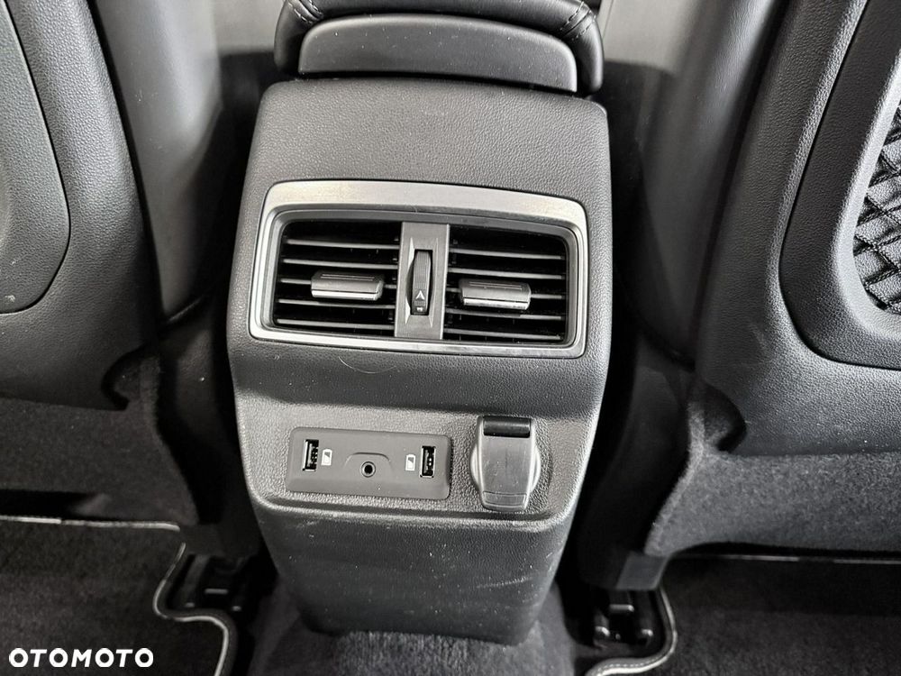 Renault Koleos 2.0 dCi Initiale Paris 4x4 X-Tronic - 34