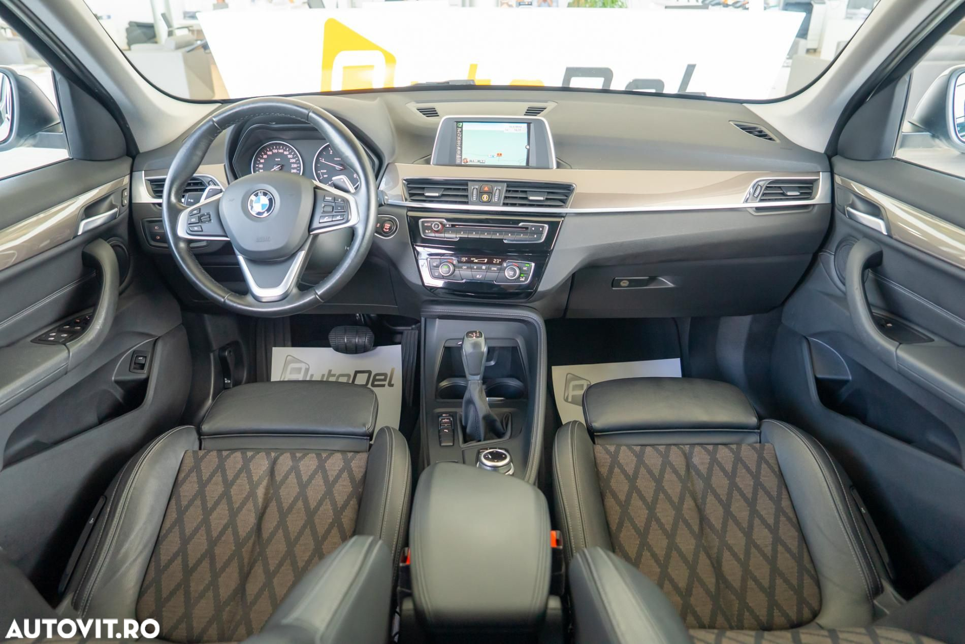 BMW X1 sDrive18d Aut. - 7