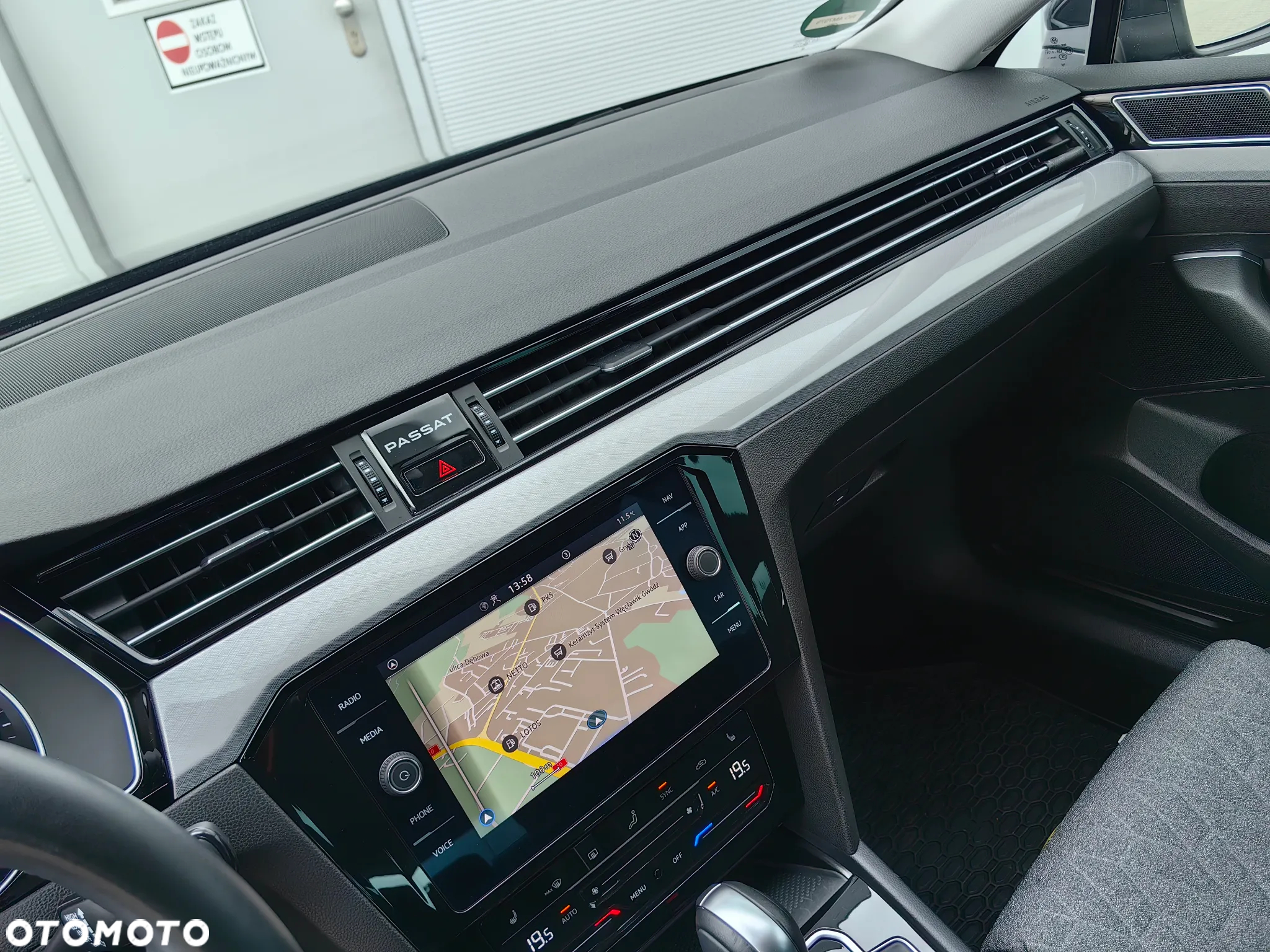 Volkswagen Passat Variant 1.5 TSI OPF DSG Highline - 13