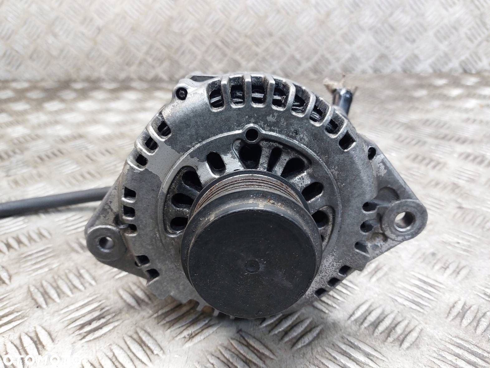 ALTERNATOR + POMPA VACUM OPEL ASTRA H - 2