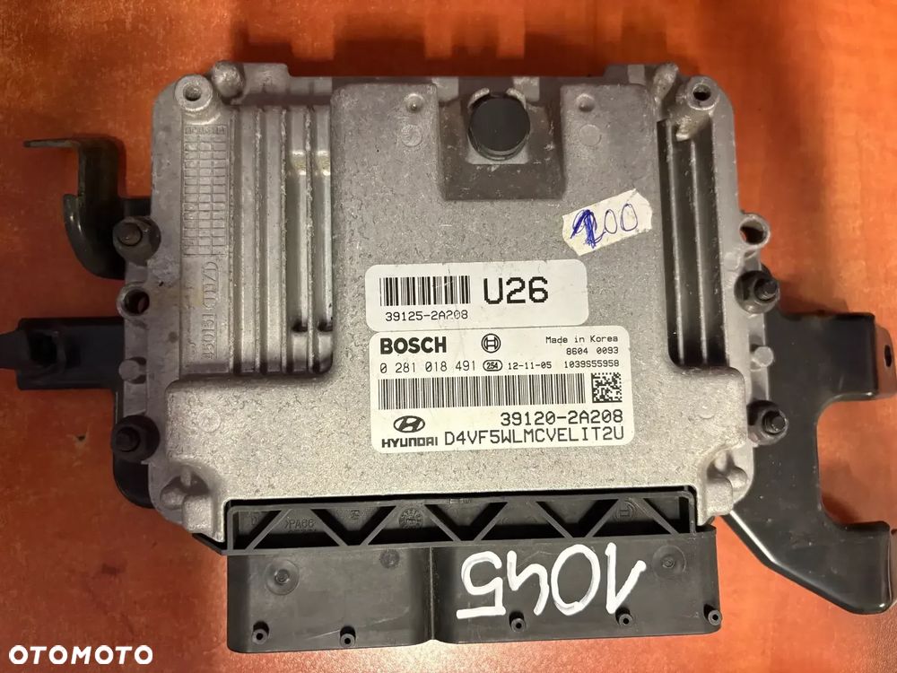 Komputer Sterownik silnika ECU HYUNDAI I40 39120-2A208 0281018491 - 1