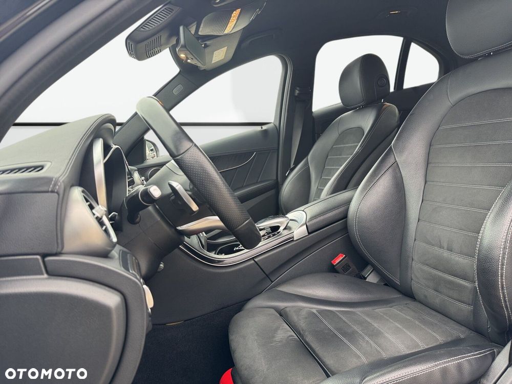 Mercedes-Benz Klasa C 300 d 4MATIC 9G-TRONIC - 10
