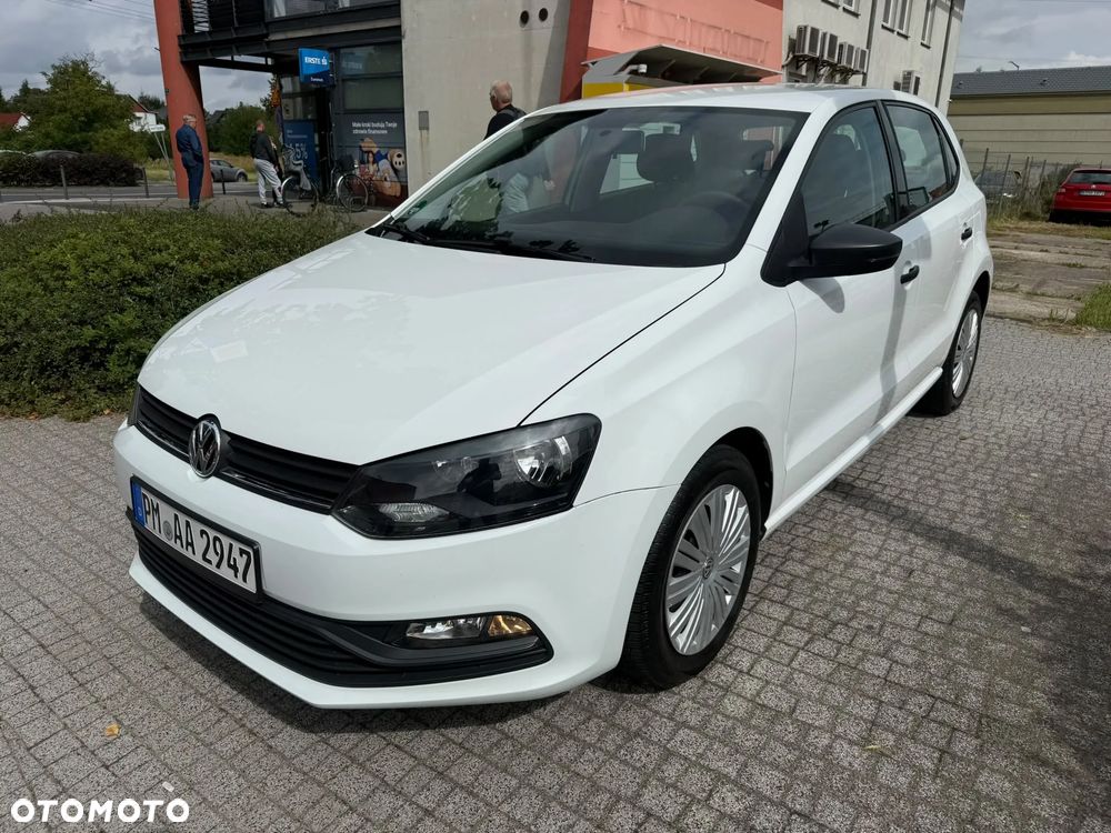 Volkswagen Polo - 1