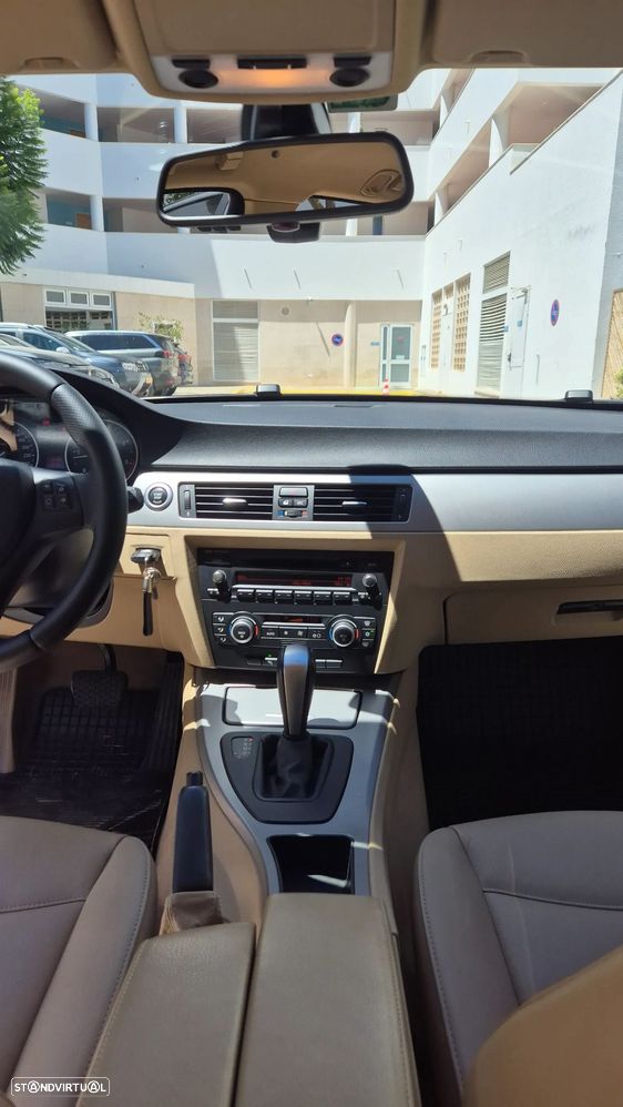 BMW 320 d Auto - 19