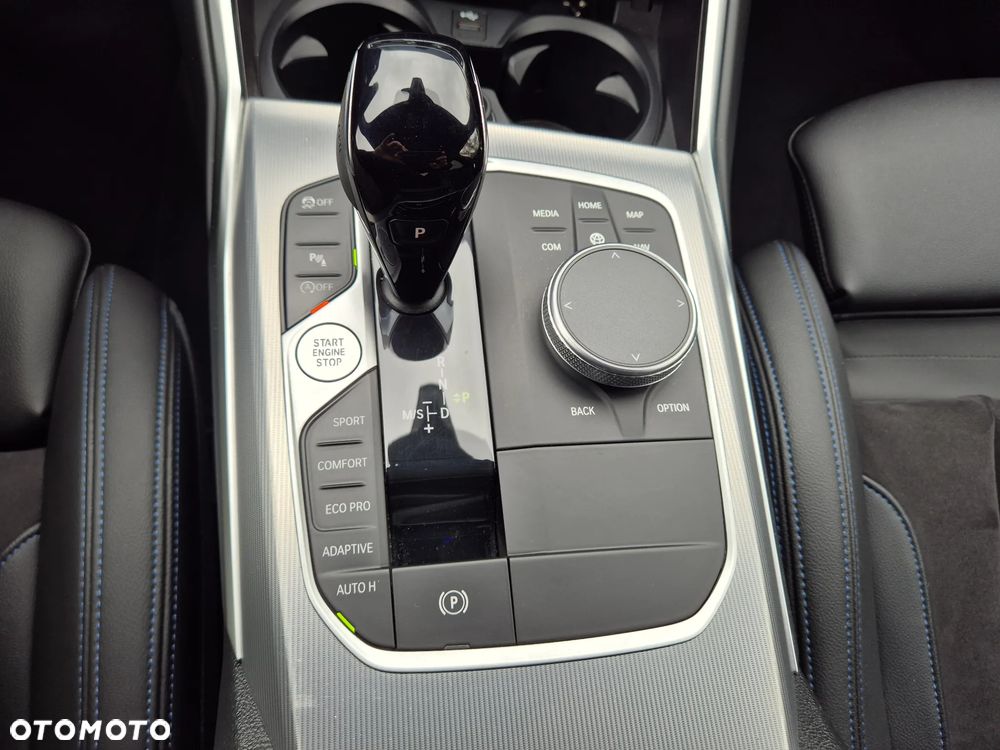 BMW Seria 3 330i xDrive M Sport sport - 20