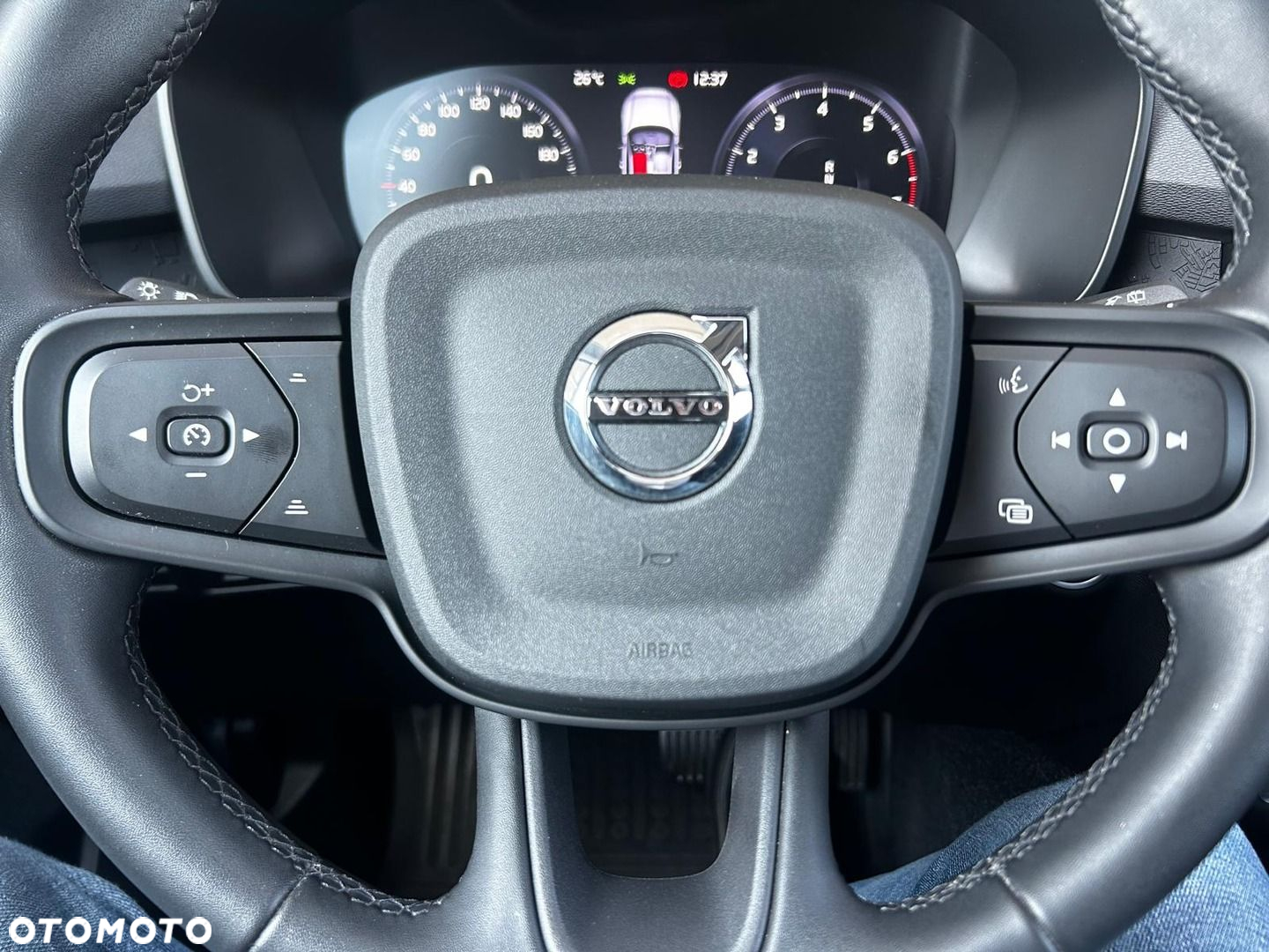 Volvo XC 40 - 12