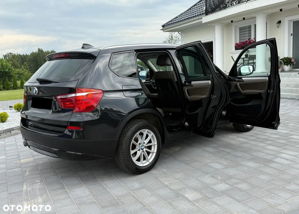 BMW X3 xDrive20d - 23