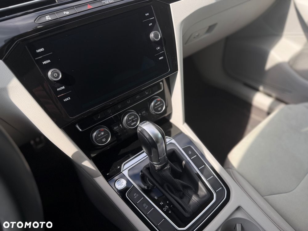 Volkswagen Arteon 1.5 TSI ACT Evo Elegance DSG - 9