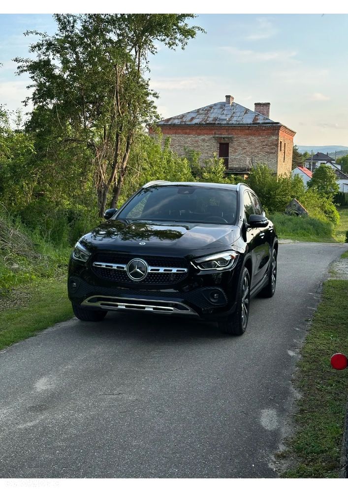 Mercedes-Benz GLA 250 4-Matic Style - 6