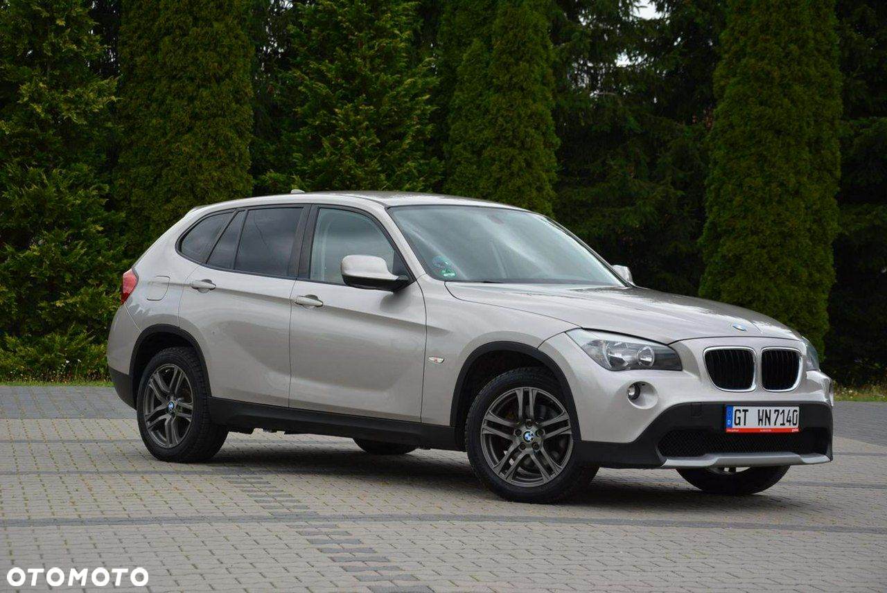 BMW X1 xDrive20d - 10