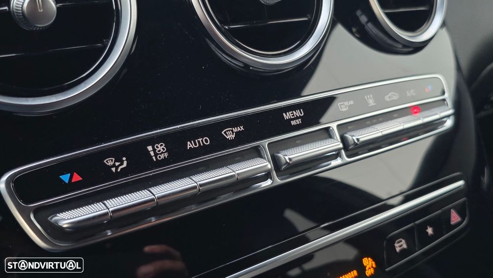 Mercedes-Benz GLC 300 - 32