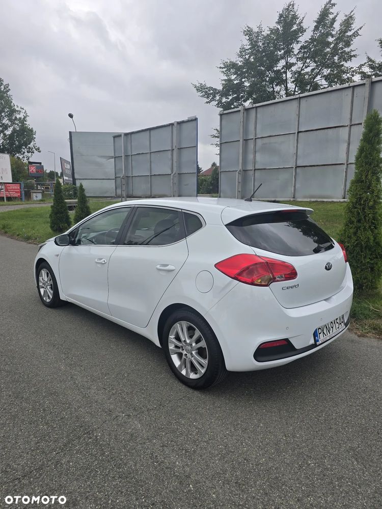 Kia Ceed 1.6 GDI M - 3