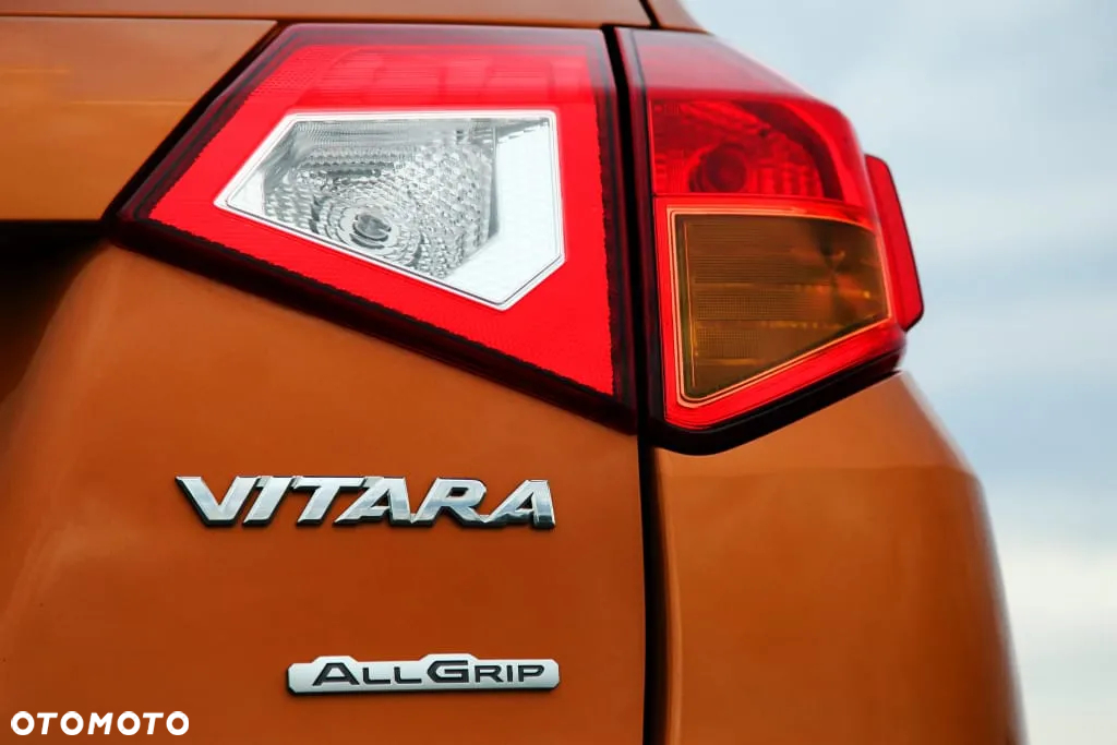 Suzuki Vitara 1.6 Premium 4WD - 7