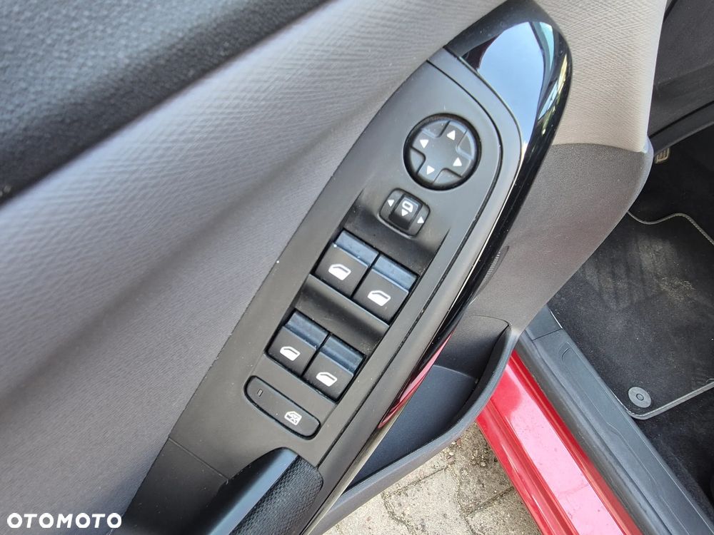 Citroën C4 Picasso - 9
